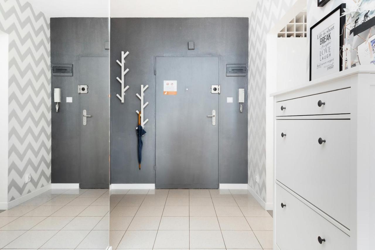 Apartments Warsaw Zelazna By Noclegi Renters 外观 照片